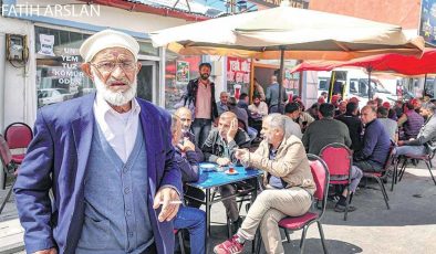 Şimdiki Zamanın Hikayesi