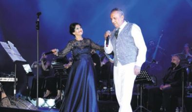 Unutulmaz düetler
