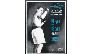 Afişte Sabri Mahir var