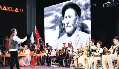 Esenyurt’taki festivalde Âşık Veysel sürprizi
