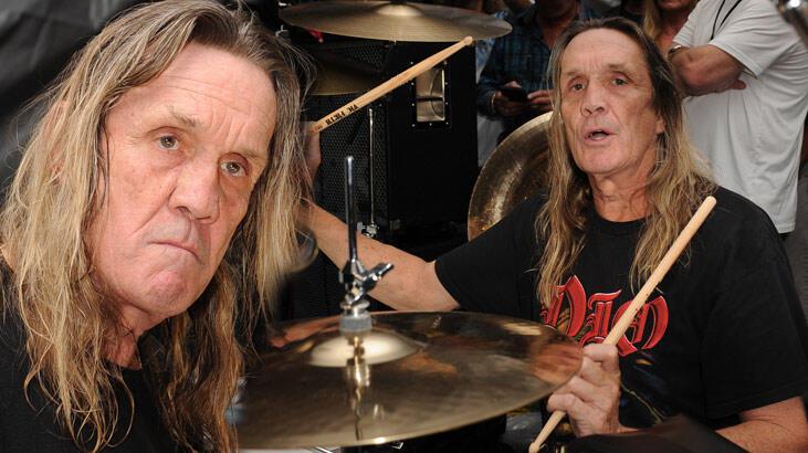 Ünlü müzisyen Nicko McBrain felç geçirdiği ortaya çıktı!