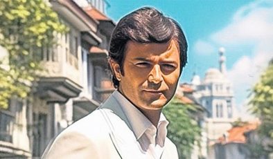 Yapay zekâyla anıldı