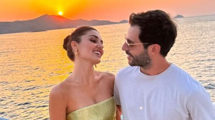 Hande Erçel ve Hakan Sabancı’dan romantik poz